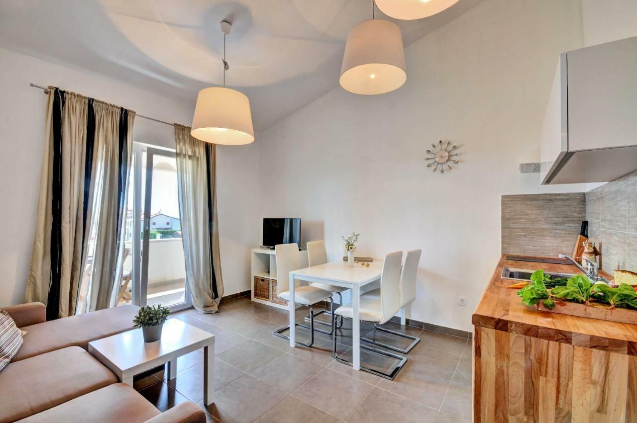 Apartment Lila